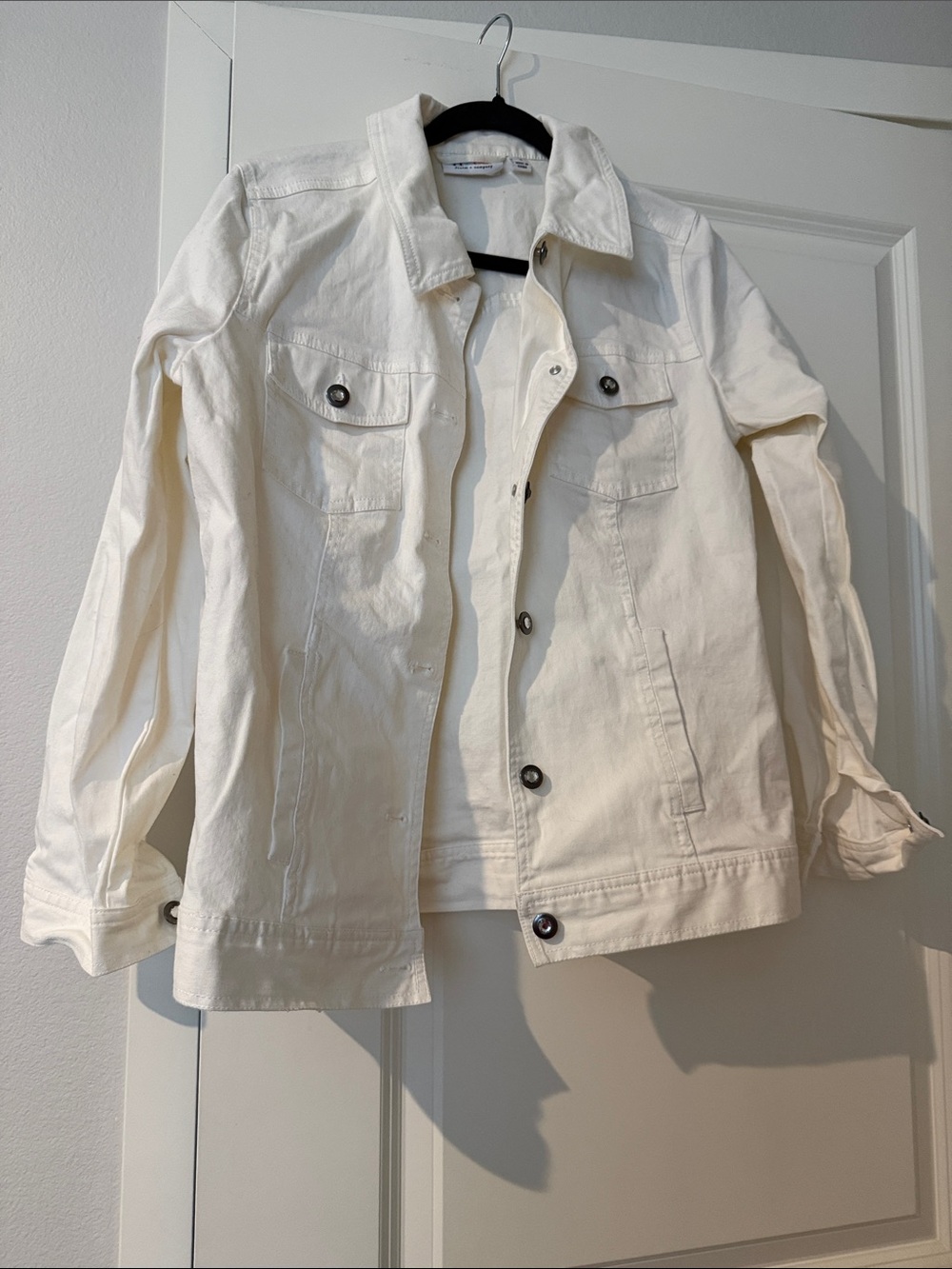 Women's White Denim Jacket - Clean Button-Front Jean Jacket